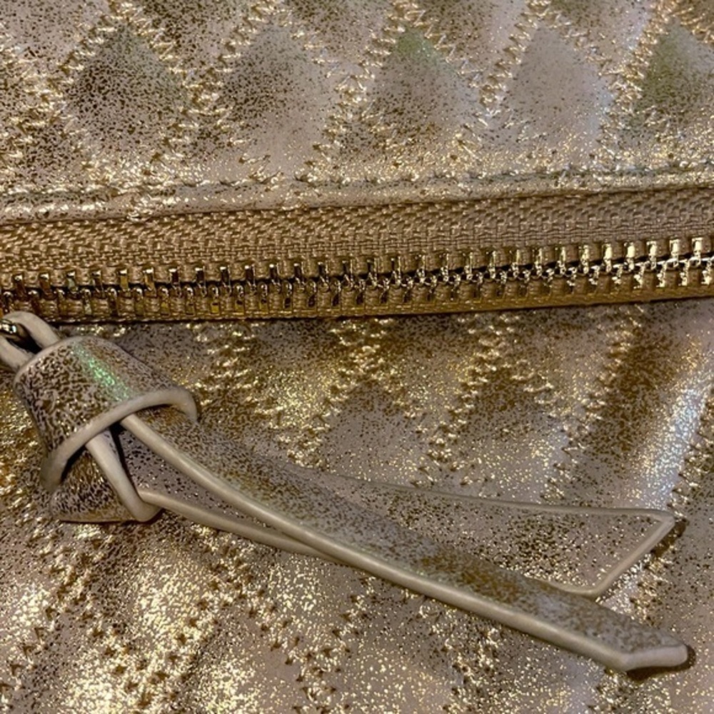 Distressed Gold Madison‎ West Everyday Bag - Picture 4 of 8